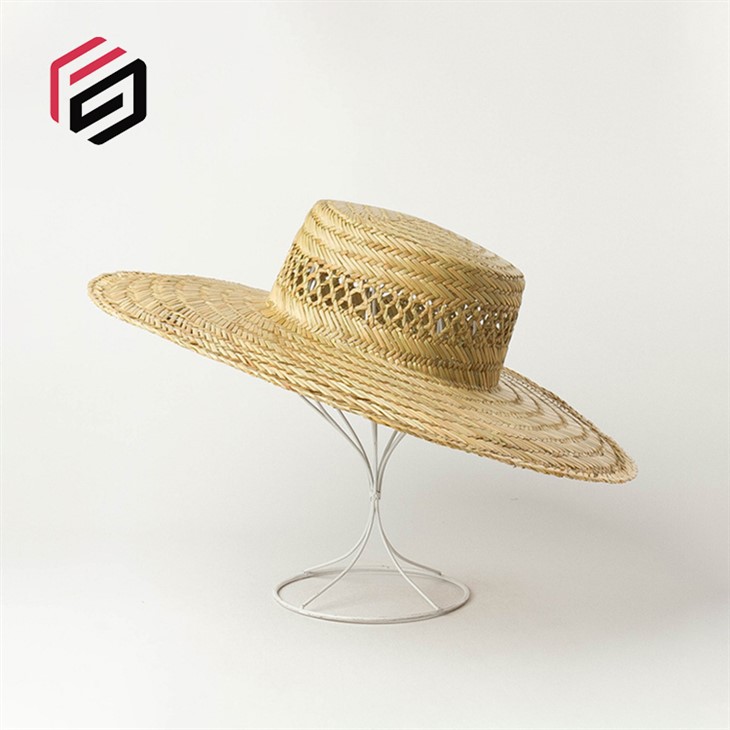 Surfer Hat Straw in stock